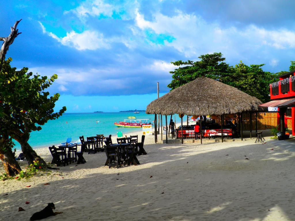 Отель Bourbon Beach Jamaica Негрил Экстерьер фото