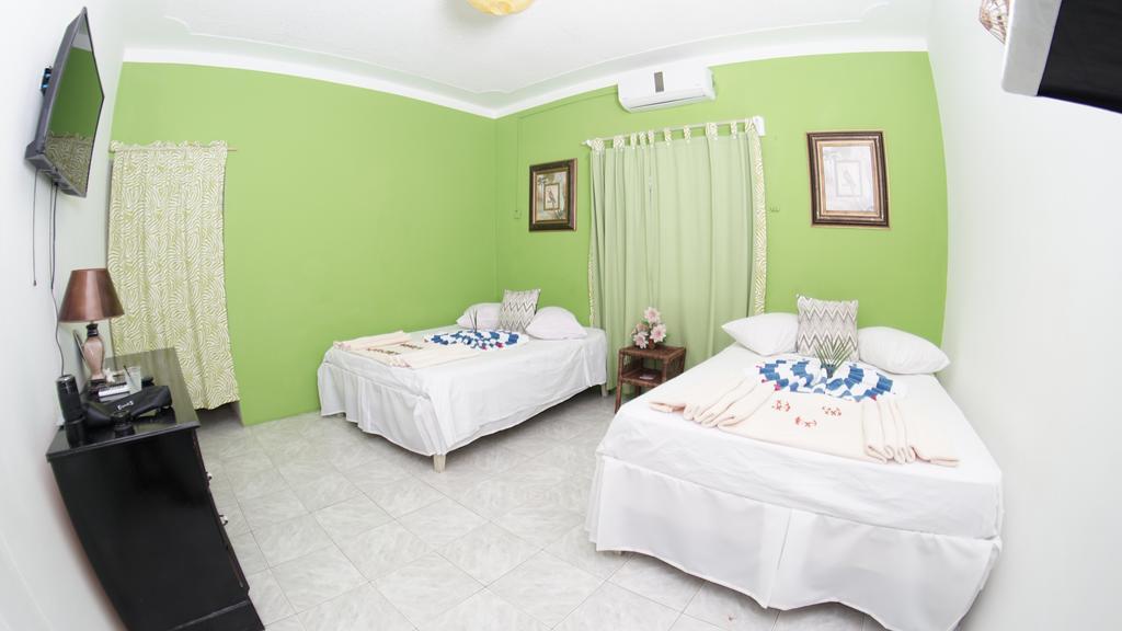 Отель Bourbon Beach Jamaica Негрил Экстерьер фото