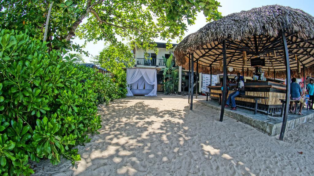 Отель Bourbon Beach Jamaica Негрил Экстерьер фото